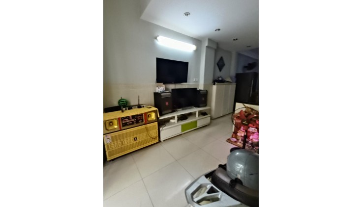 Bán nhà hẻm gần AEON 46m2, 2Lầu, 4.49Tỷ